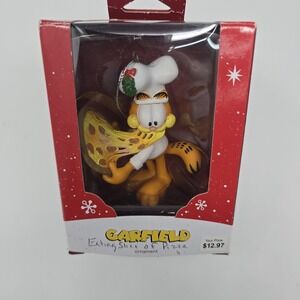Carlton Heirloom Garfield Cat With Pizza Holiday‎ Christmas Ornament CXOR 054F